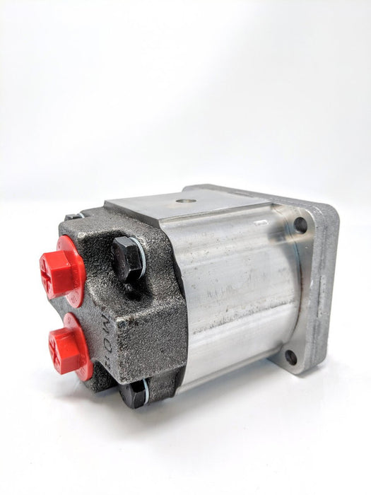 ULT-1MR017RLDBUH8301 - Hydraulic Motor by Forklifthydraulics Store powered by Aztec Hydraulics (Left Side view)