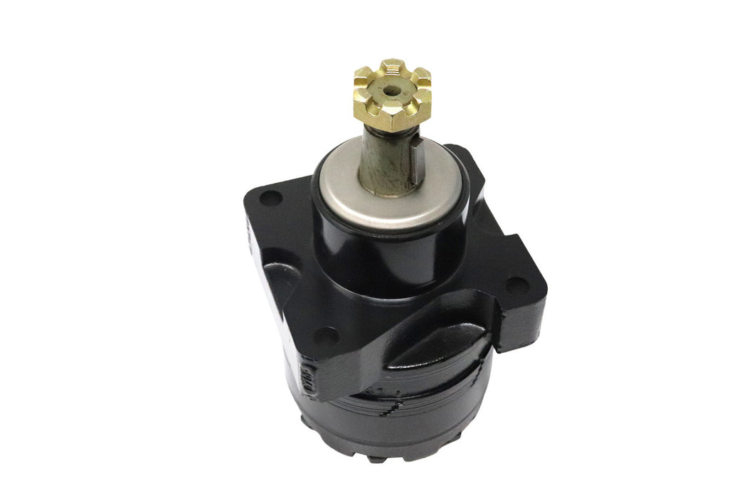 RE18070300 White - Hydraulic Motor (Front View)